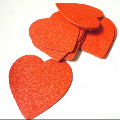 Coeur cuir orange