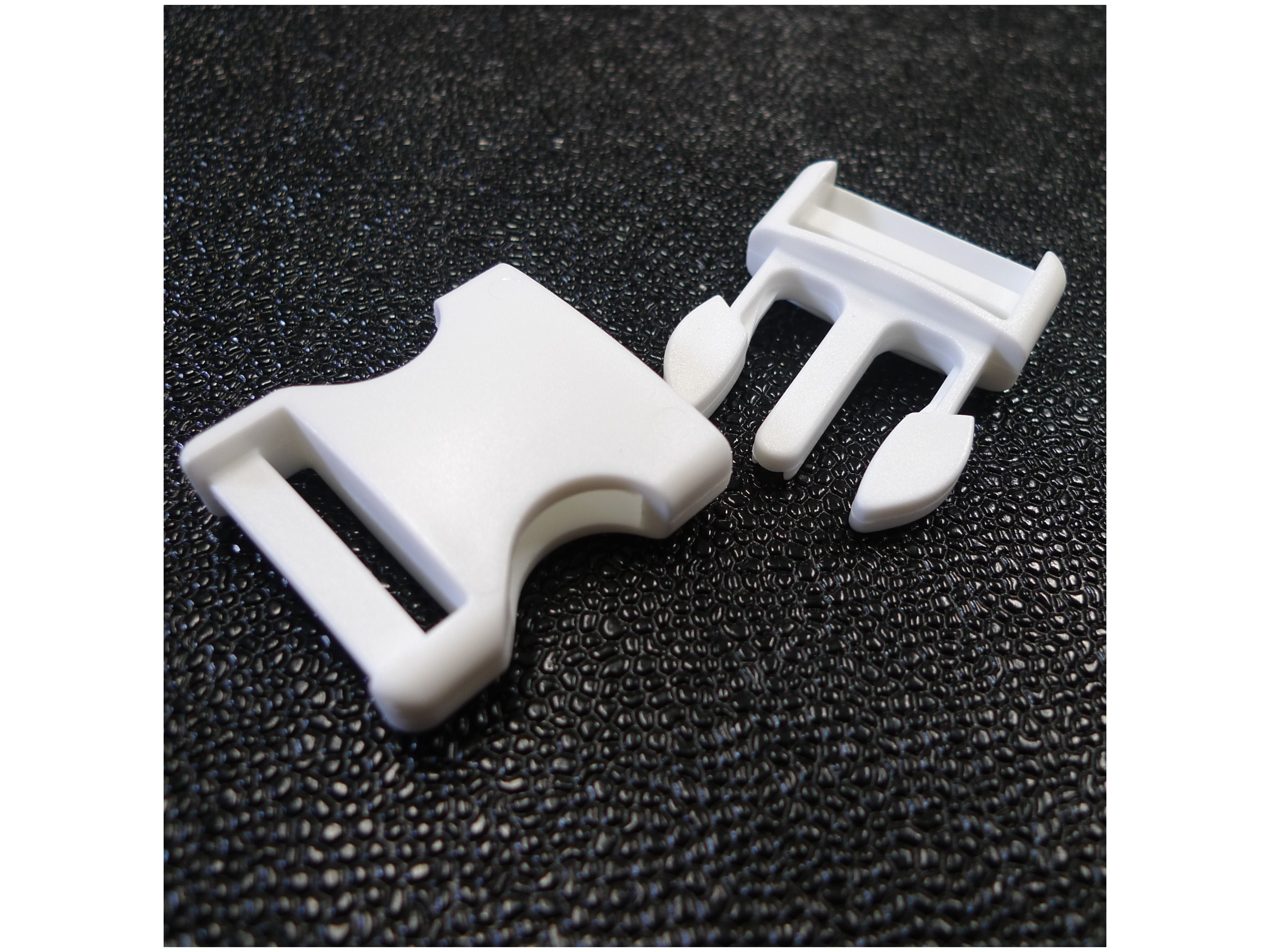 Boucle clip blanc 30 mm - Mercerie et accessoires