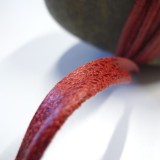 Passepoil faux cuir vieilli rouge