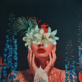 Carré Femme à l'hibiscus
