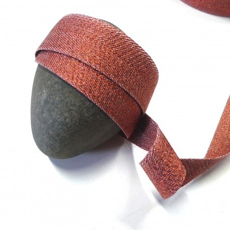 thumbnail image 2 of Sangle Ibanez GSD50RD Guitar Strap - Red/Black Polyester Strap With Leather Ends 2 of 13