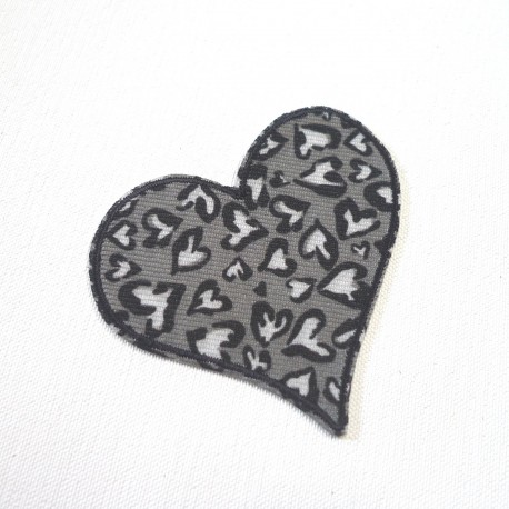 Ecusson Coeur léopard gris