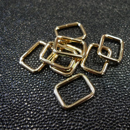 Boucle rectangle or 20 mm