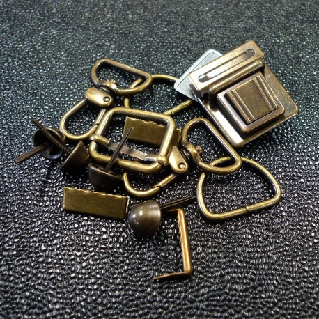 Base bronze GOTA small