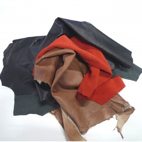 Lot 3 peaux de cuir véritable
