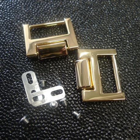 Connecteurs Bauhaus Or DV