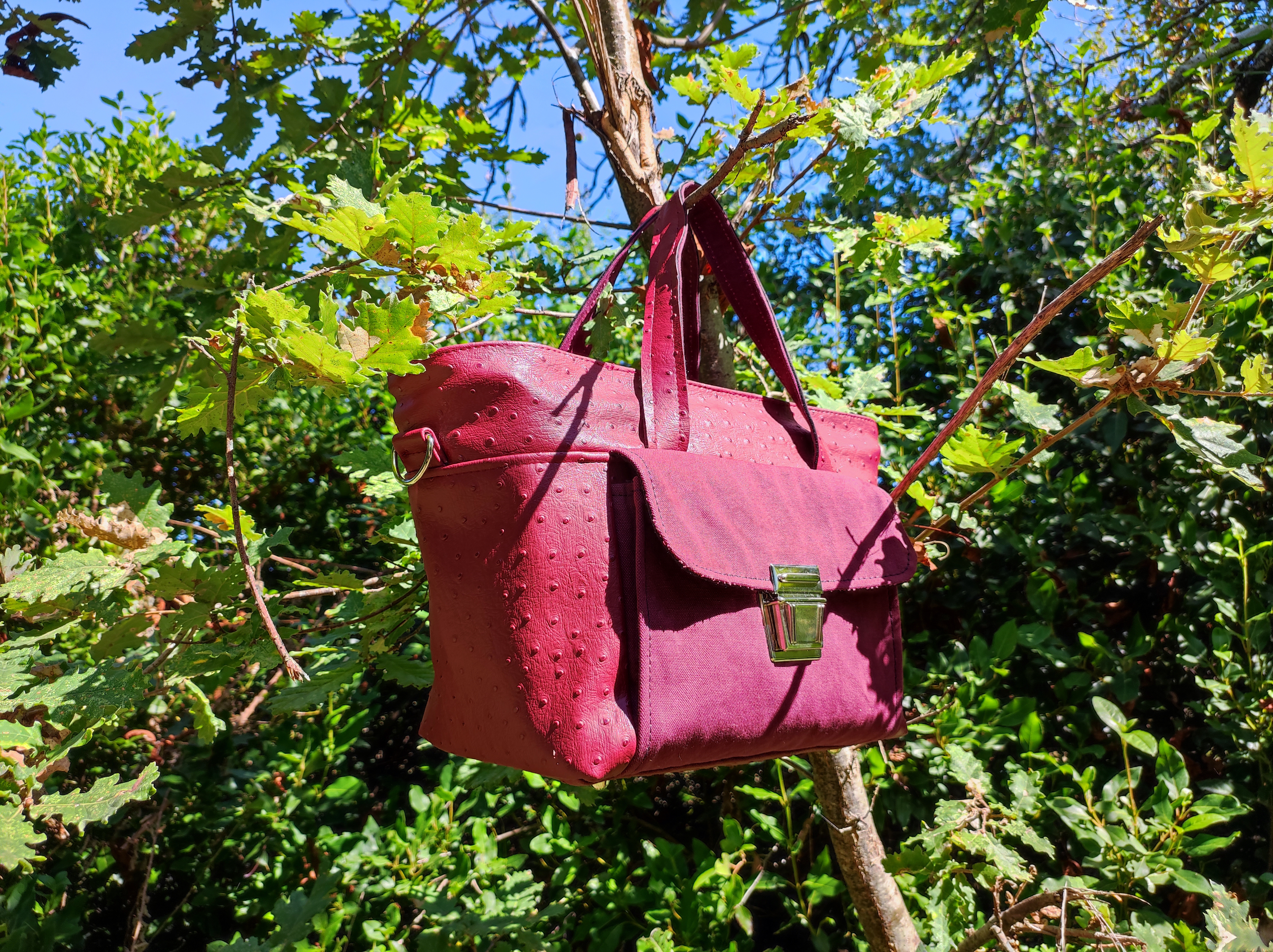 Lunch bag Gota autruche bordeaux LA MERCERIE DES CREATEURS