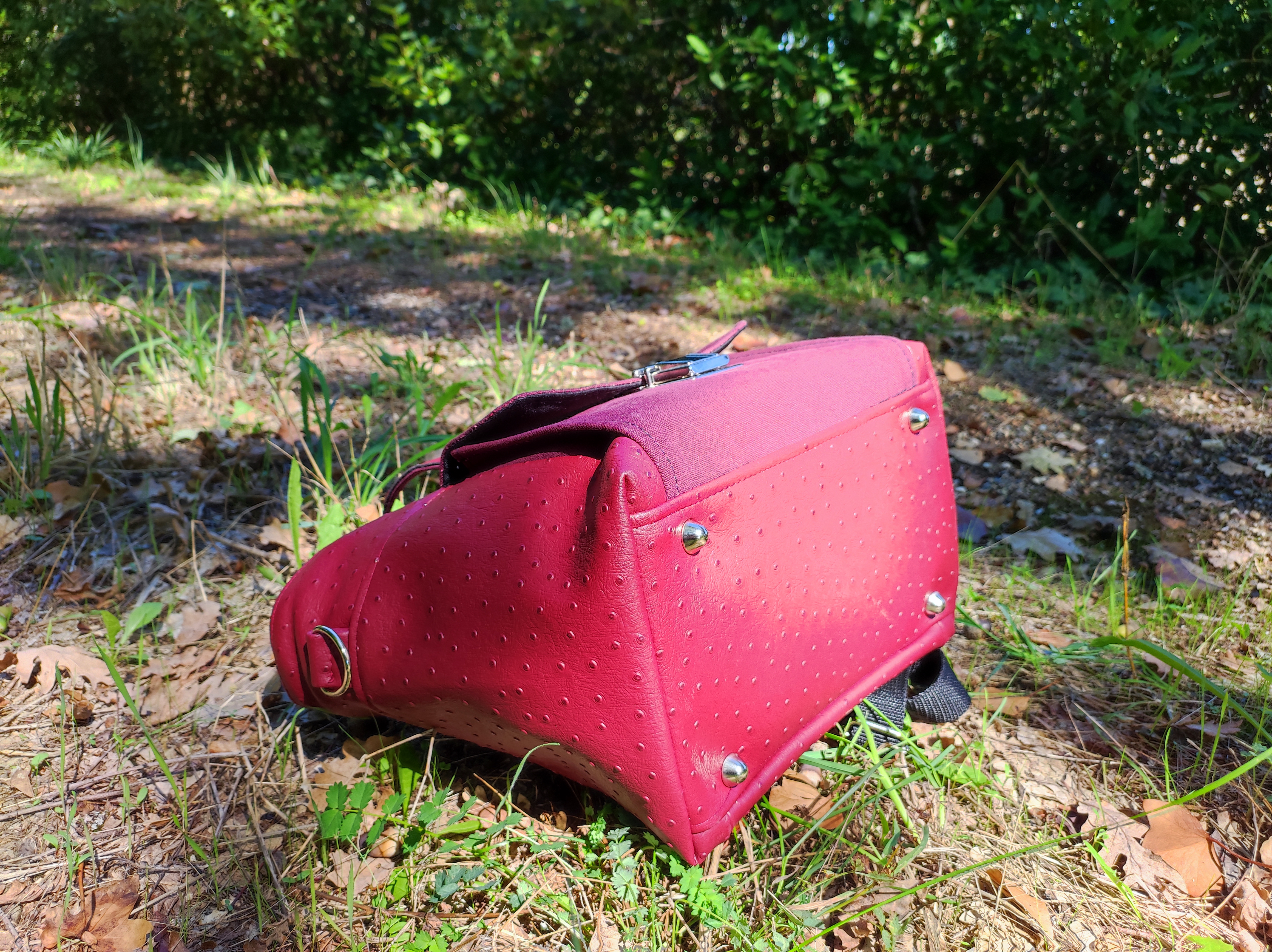 Lunch bag Gota autruche bordeaux LA MERCERIE DES CREATEURS